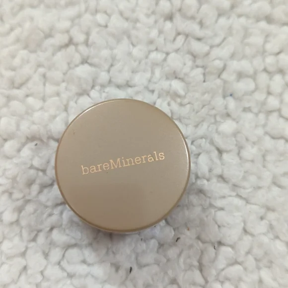 Eye color, Bare Minerals- Magnificent pearl - Picture 7 of 9